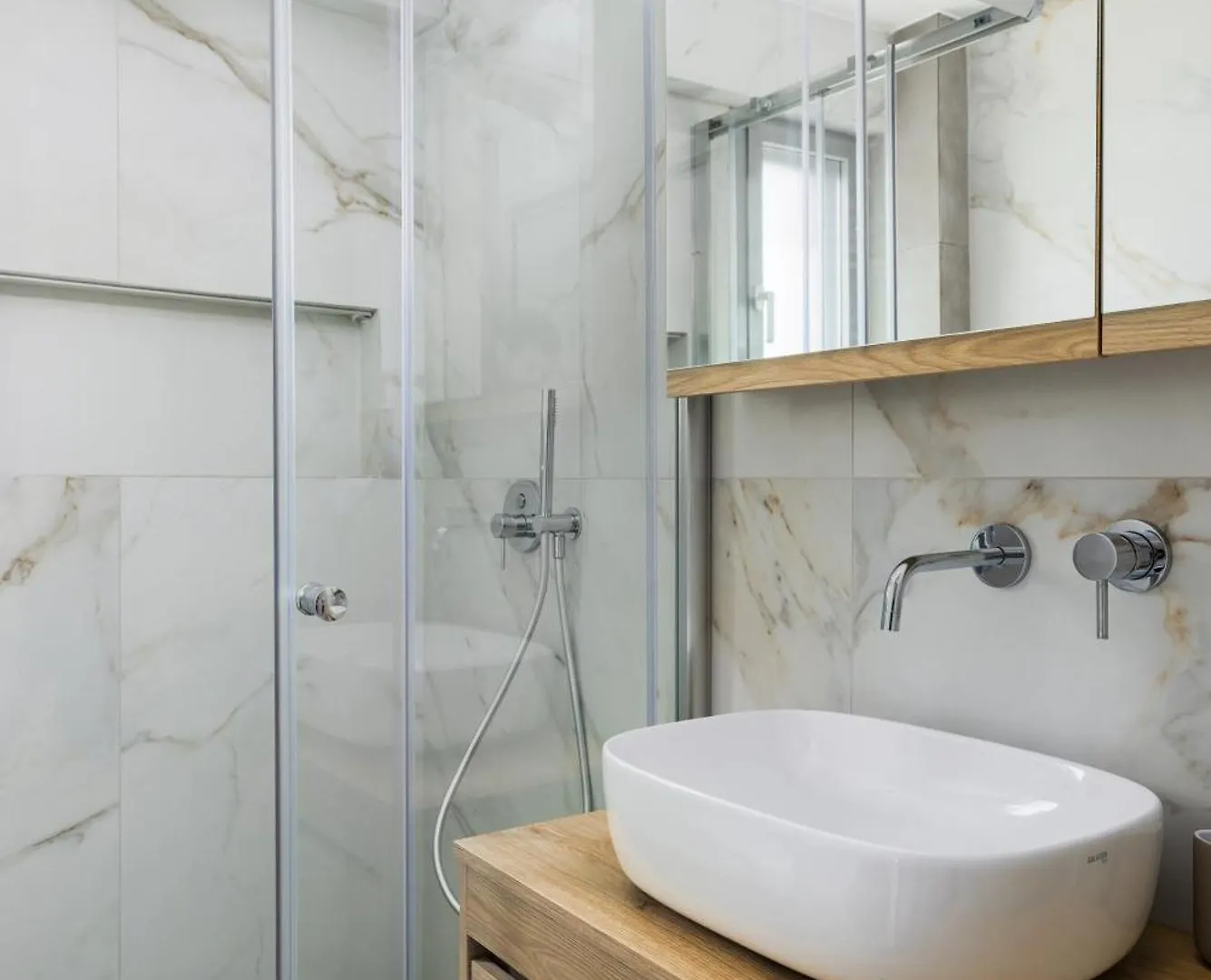 Babylon Luxury Suites No3 By Binobi! Thessaloniki Apartment